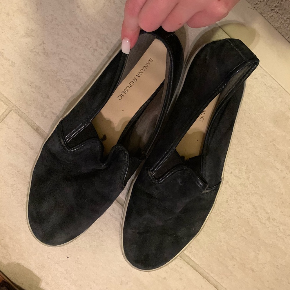 Banana Republic Navy Suede Slip on Sneakers 7.5